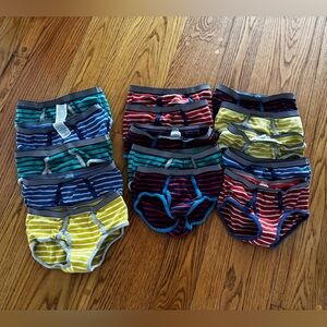 Lot of 15 Mini Boden Boys Underwear Size 9-10 years in Great condition Rainbow
